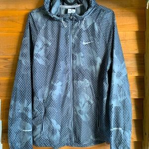 Nike Running Windbreaker Graphic Jacket